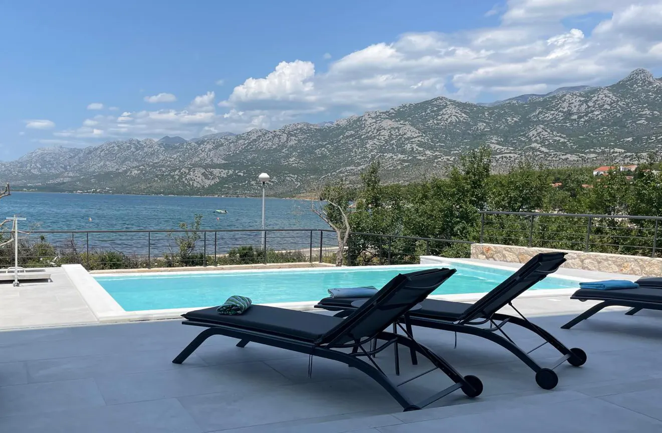 Poolterrasse