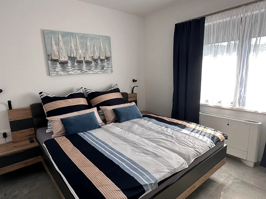 Schlafzimmer 2